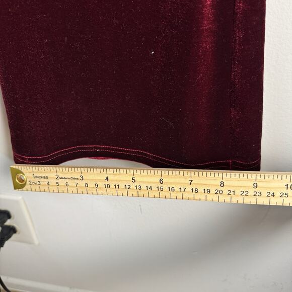 BY THE WAY Burgundy Velvet Wide Leg Romper Women’s Size M Jumpsuit Holiday Party - Picture 5 of 10